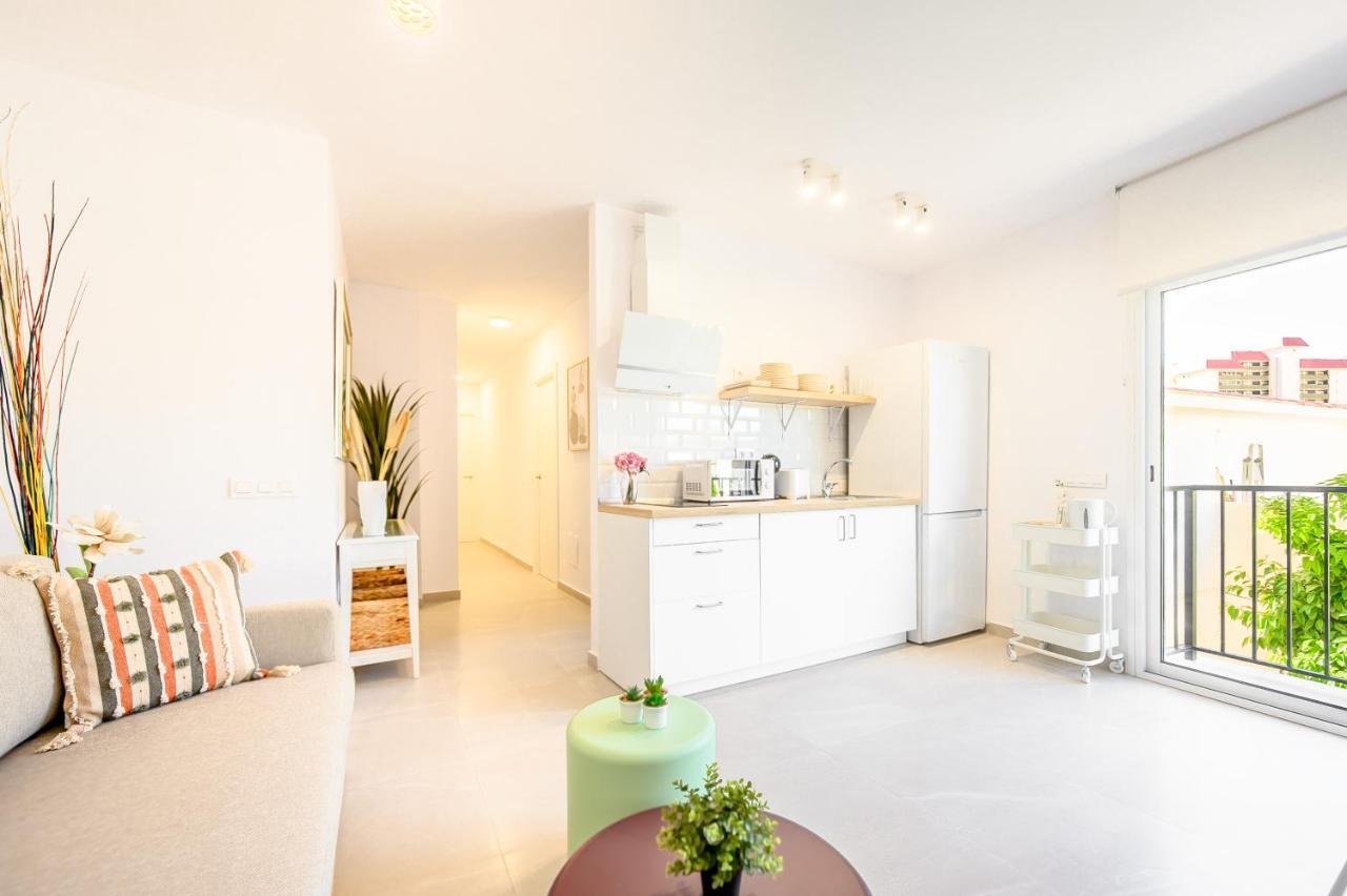 2 Bedroom, New, 1 Min To The Beach, City Center- Picasso By 10Tosea Fuengirola Exterior photo
